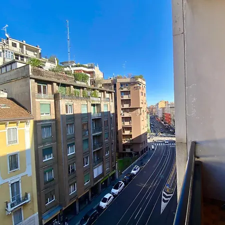 公寓 Amazing 3 Bocconi - 1.6 Km Duomo